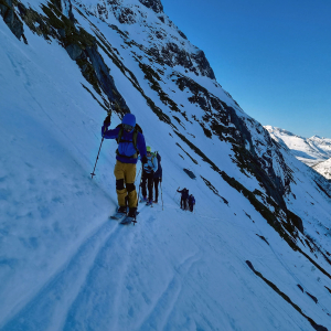 Siula Mountain Guides 6